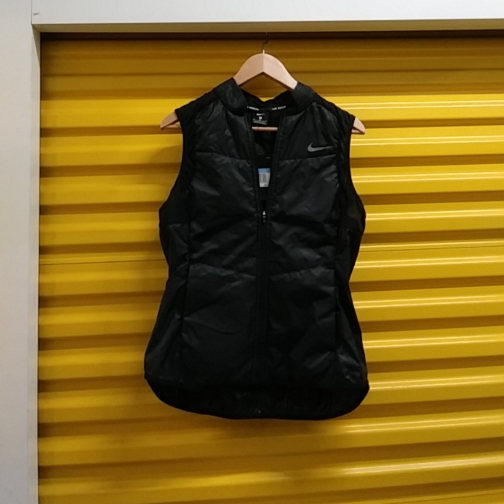 Nike running vest